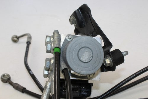 2016 Ktm 390 Duke Abs Pump Unit Module, Brake Hoses And ABS Sensors Set