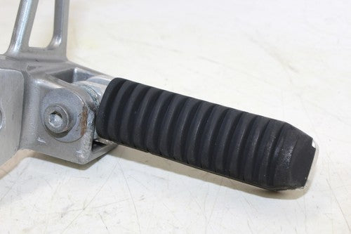 2003 Suzuki Gsxr600 Rear Back Passenger Peg Set Pair