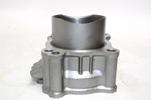 2004 SUZUKI SV650S ENGINE MOTOR REAR PISTON CYLINDERS BLOCK JUG OEM