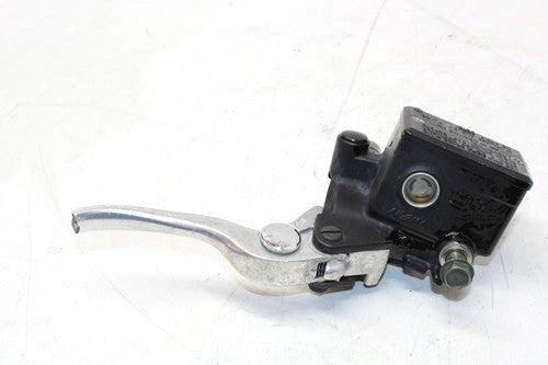 2005 Kawasaki Zr7s Zr750 Front Brake Master Cylinder W/ Lever