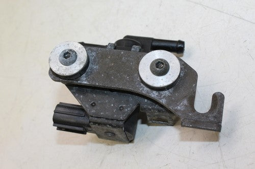 2002 Honda Cb900f 919 Air Emission Smog Vacuum Sensor Oem