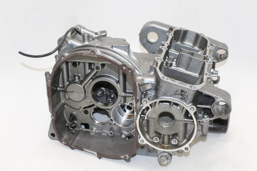 1995-97 Kawasaki Ninja Zx6r Zx600f Engine Motor Crankcase Crank Cases Block OEM