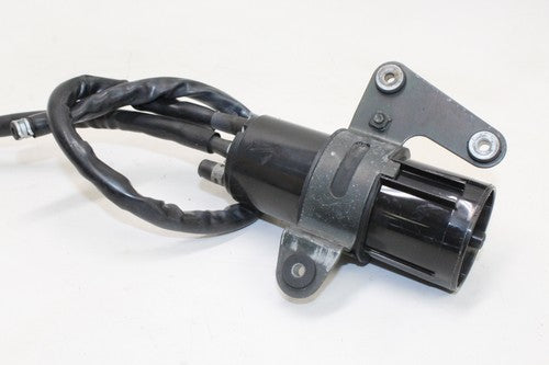 2001-03 Suzuki Gsxr600 Evap Vapor Charcoal Emission Canister 17210-26e00 OEM