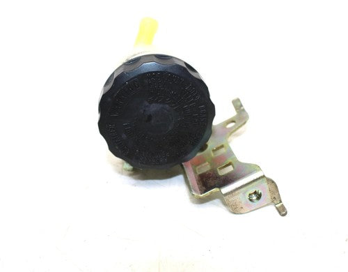 2004 HONDA ST1300 FRONT BRAKE MASTER FLUID RESERVOIR TANK BOTTLE