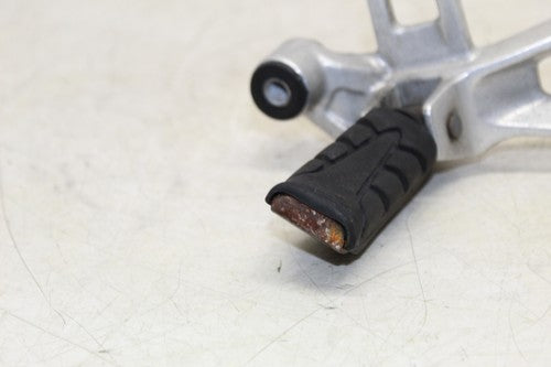 2015 Honda Cb300f Right Rear Back Passenger Peg