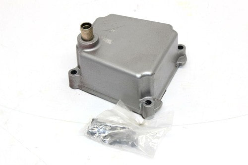 04-05 Suzuki Gsxr600 750 Engine Motor Breather Cover Oem