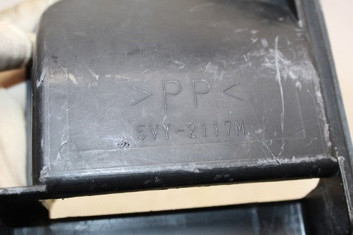 2004 Yamaha Yzf R1 OEM ECU MOUNT HOLDER 5vy-2117m