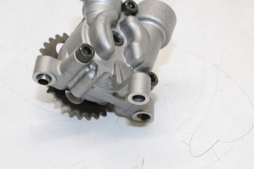 Yamaha Fz6 Fz6r Yzf R6 R6s Yzfr6m Engine Motor Oil Pump 5mt-13300-00-00