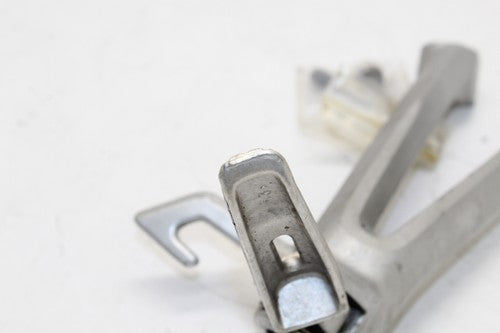 06-07 Suzuki Gsxr750 600 Right Rear Back Passenger PEG OEM