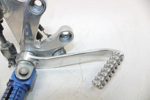 2003 Suzuki Gsxr750 Right Rearset Rear Set Driver Foot Peg Rest Stop