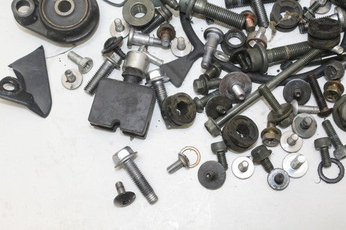 2003-05 Yamaha Yzf R6 Engine Misc. Bolts Hardware Motor Screws 5sl-21283-00-00