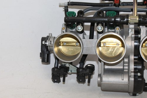 2022 Kawasaki Ninja Zx-10r Main Fuel Injectors / Throttle Bodies OEM