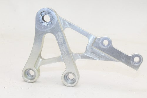2001-03 Suzuki Gsxr600 CF Motorsports Right Driver Foot Peg Bracket Mount