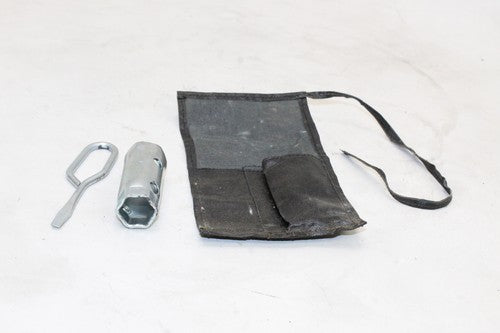 1998 Kinetic Magnum Stock Tools Oem Tool Bag Kit Set OEM