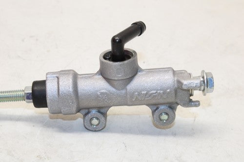 2019 Suzuki Gsxr250r Rear Back Brake Master Cylinder With Reservoir