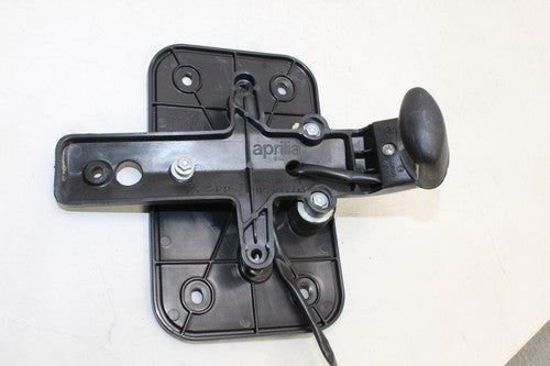 2001-05 Aprilia Scarabeo 50 2t License Plate W/ Light OEM