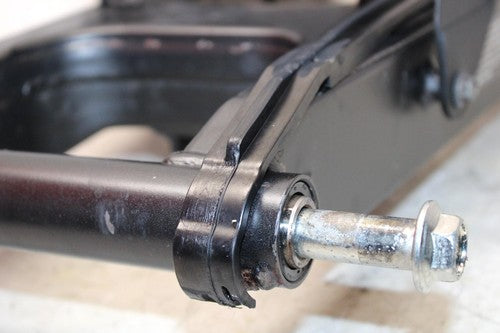 2015 Honda Cb300f Rear Swingarm Back Suspension Swing Arm