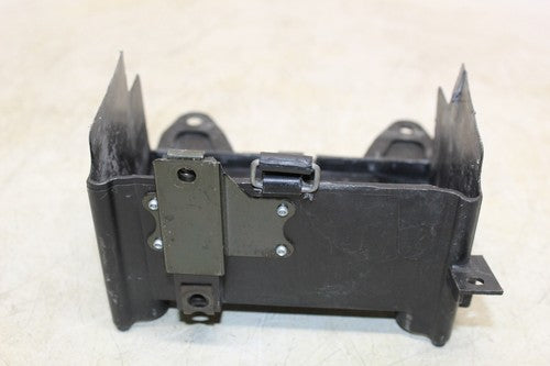 2004 Yamaha Yzf R1 Rear Back Tail Undertail Battery Tray Plastic