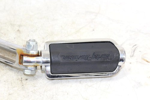 2006 Harley-davidson Street Bob Fxdbi Passenger Pegs
