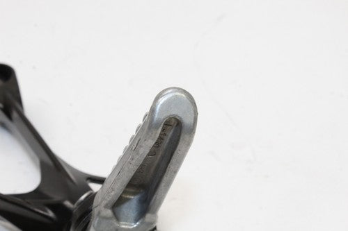 07-08 Kawasaki Ninja Zx6r Left Rear Back Passenger PEG 32054-0034 34028-1480 OEM