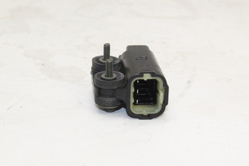 2004-05 Yamaha Yzf R1 Tip Over Bank Angle Crash Sensor Switch 5ps-82576-01-0 OEM