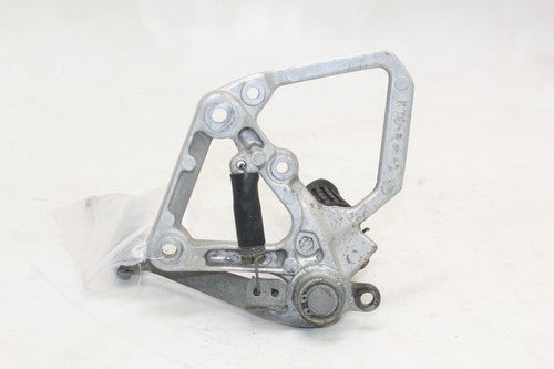 1987-90 Honda Cbr600f Right Front Foot Rest Peg Step OEM