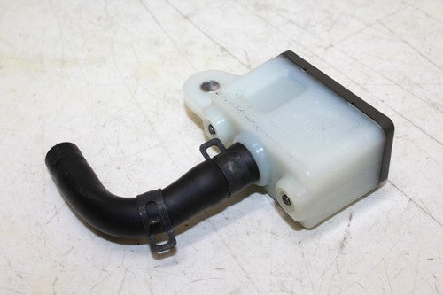 22 Kawasaki Ninja Zx-10r Rear Back Brake Master Cylinder With Reservoir