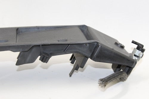 2008-09 Suzuki Gsxr600 Rear Back Tail Undertail Battery Tray Plastic 47414-37h00