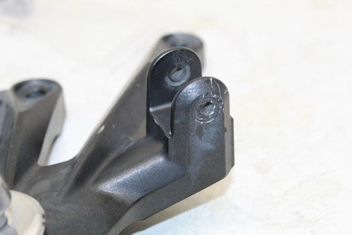 2010 Kawasaki Ninja Zx14 Zx1400c Right Rear Back Passenger Peg