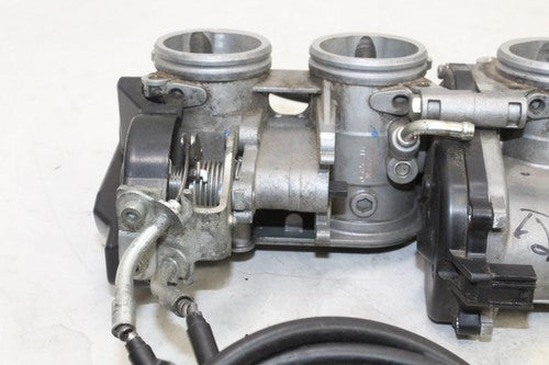 2007-08 Yamaha Yzf R1 Main Fuel Injectors / Throttle Bodies 4c8-13750-00-00 OEM