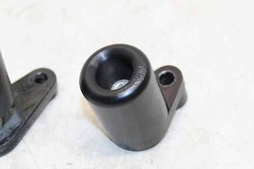 2009 Yamaha Yzf R6s Frame Sliders Set