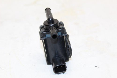2005 Honda Cbr1000rr Air Valve Solenoid 136200-1330