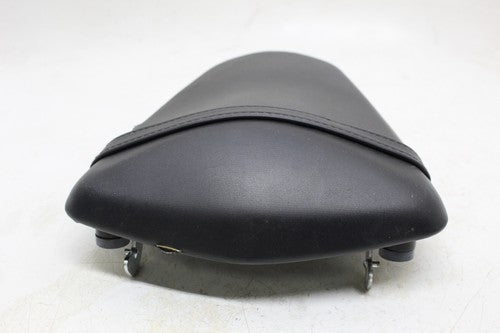 2019 Yamaha YZF R3 REAR BACK PASSENGER TANDEM SEAT PAD SADDLE PILLION
