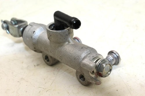 2014 Kawasaki Ninja 650 Ex650f Abs Rear Brake Master Cylinder With Reservoir