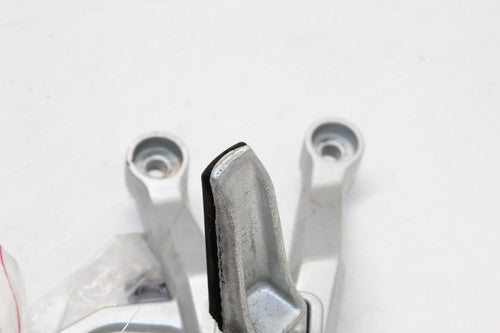 2003-2007 Suzuki Sv1000s SV1000 Right Rear Back Passenger PEG OEM