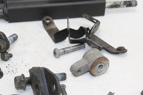 2007 Yamaha Fz6 Engine Mount Motor Bracket OEM