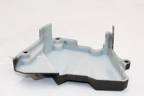 2007 Yamaha Fz6 Engine Sprocket Cover 1b3-15418-00-00 OEM