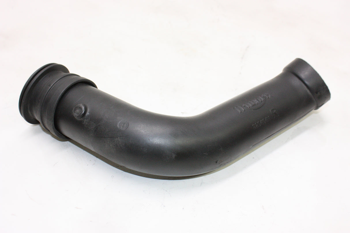 2004 Triumph Daytona 600 OEM RIGHT RAM AIR INTAKE TUBE DUCT