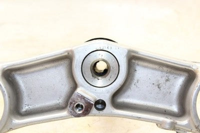 00-01 HONDA CBR929RR OEM FRONT FORKS CLAMP LOWER TRIPLE TREE STEM