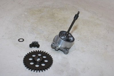 2000 SUZUKI GSXR 750 OEM ENGINE MOTOR OIL PUMP