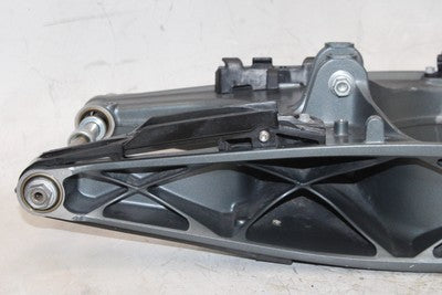 2018 HUSQVARNA SVARTPILEN 401 OEM REAR SWINGARM BACK SUSPENSION SWING ARM