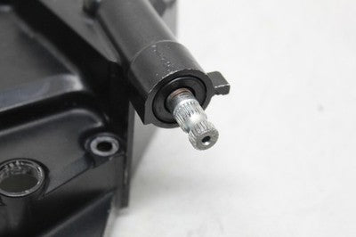 06-20 SUZUKI GSXR 600 750 OEM ENGINE SPROCKET COVER