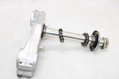 06-09 SUZUKI GSXR 600 OEM FRONT FORKS CLAMP LOWER TRIPLE TREE STEM