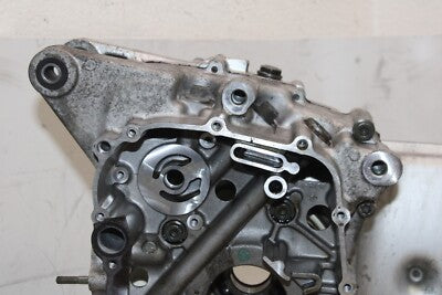 03-06 SUZUKI BURGMAN 400 AN400S OEM ENGINE MOTOR CRANKCASES CRANK CASES