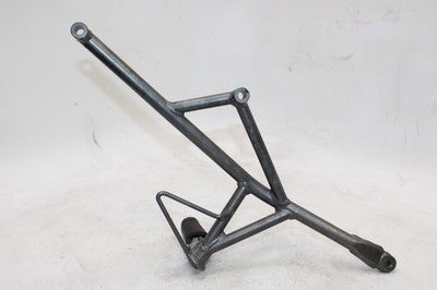 2011 KAWASAKI VERSYS 650 KLE650CF OEM RIGHT REAR BACK PASSENGER PEG W MOUNT