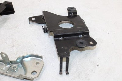 10-22 KAWASAKI VERSYS 650 KLE650CF OEM MOUNTING BRACKETS MOUNTS SET KIT