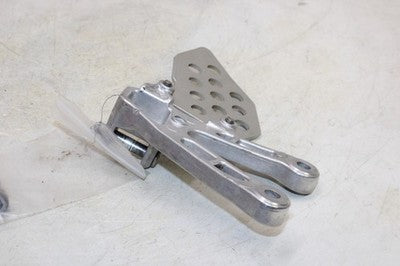 2005 HONDA CBR600RR OEM LEFT FRONT FOOT REST PEG STEP