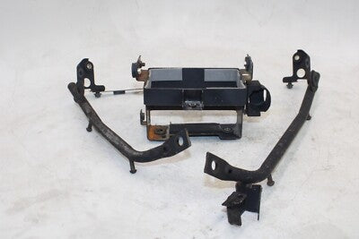 1993 SUZUKI GS500E OEM BRACKET SET PAIR W BATTERY HOLDER