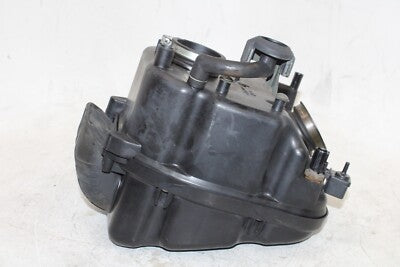 02-09 SUZUKI VSTROM 1000 DL1000K OEM AIRBOX AIR INTAKE FILTER BOX