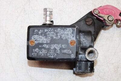 2003 KAWASAKI Z1000 OEM FRONT BRAKE MASTER CYLINDER W/ LEVER